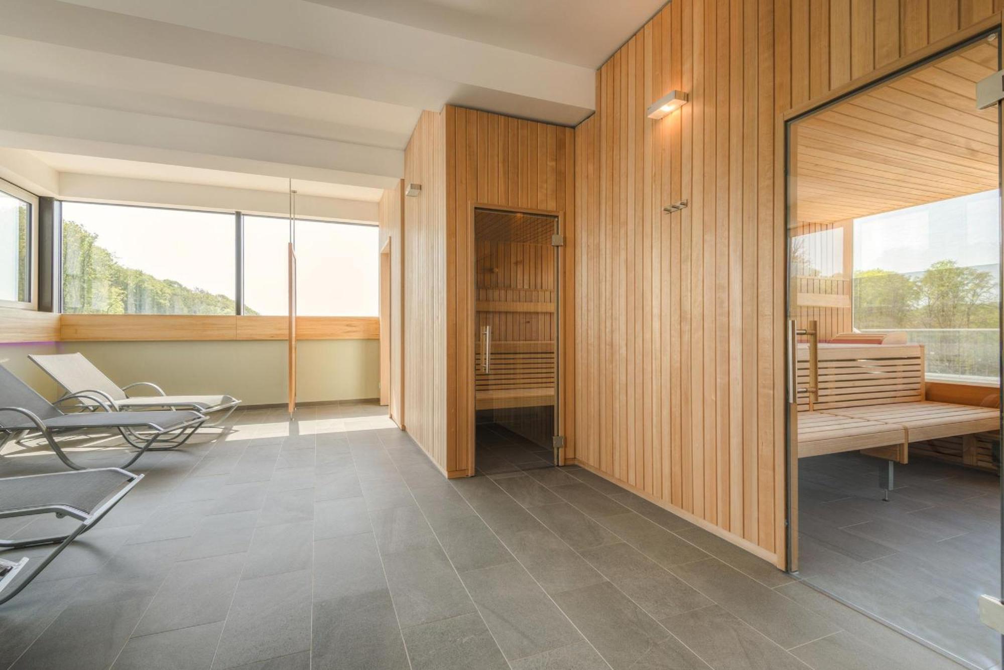 Pool Und Sauna Mit Meerblick, Direkt An Der Seebruecke - First Sellin Fewo 3 8 Sellin (Rugen) Exterior foto